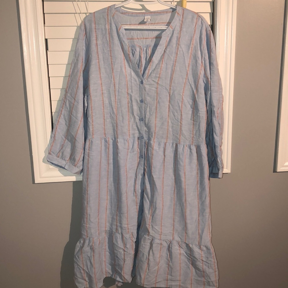 Dress - Picture 2 of 3